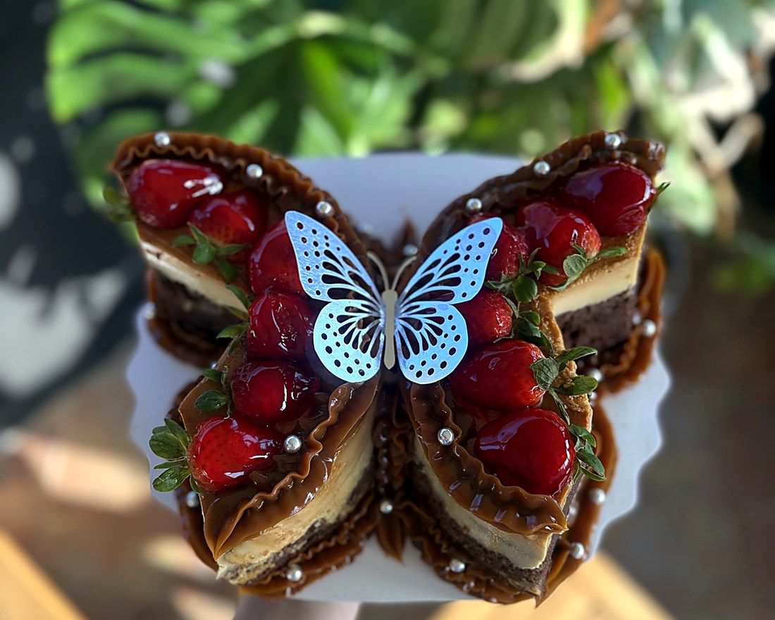Custom Chocoflan - Butterfly