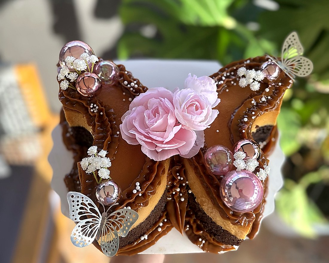 Custom Chocoflan - Butterfly
