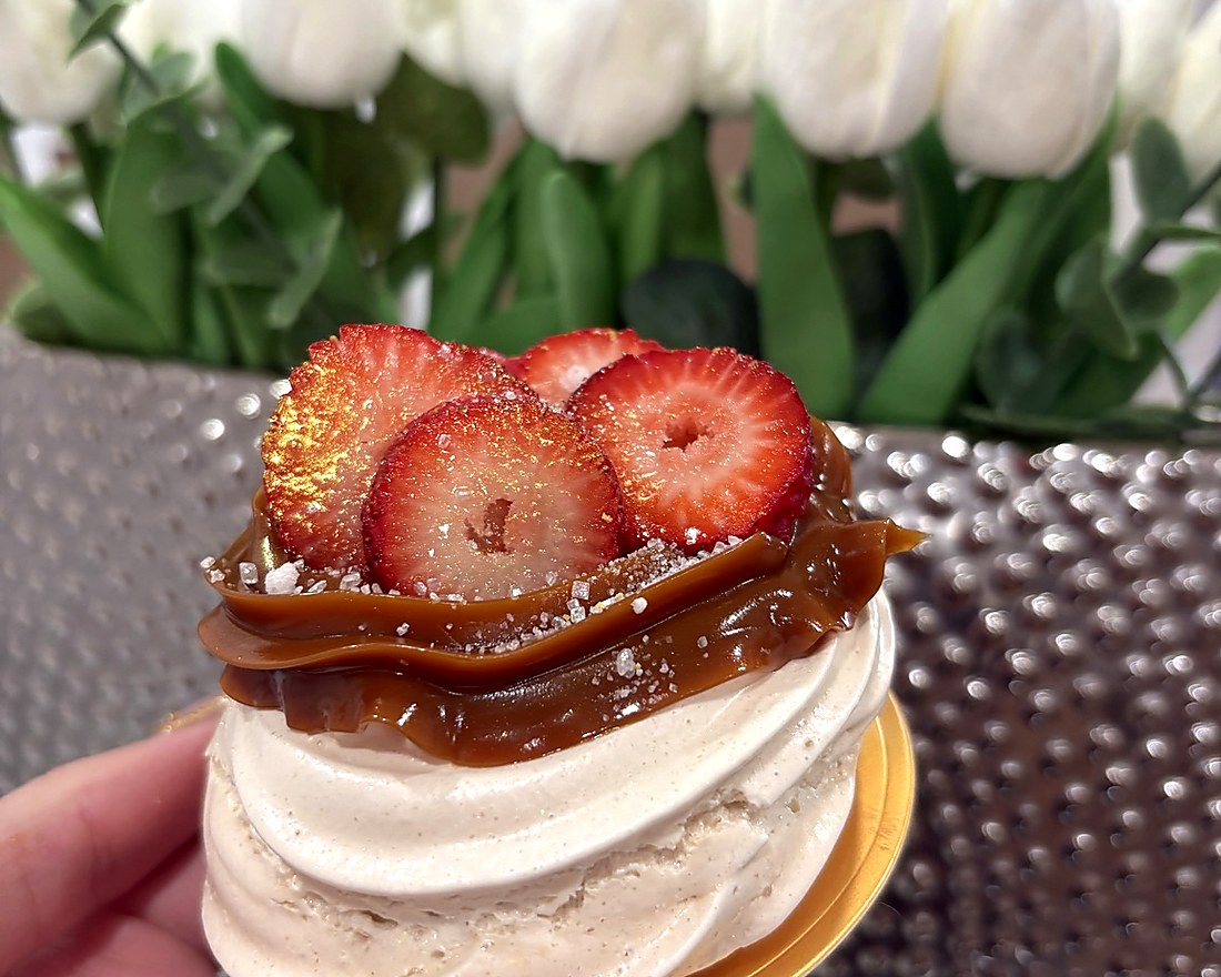 Mini Meringue Lover